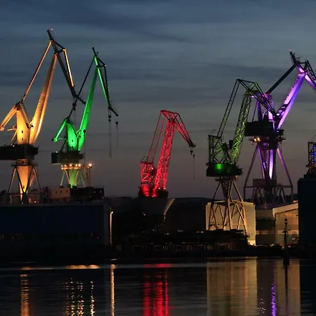 Lungomare 아파트 *